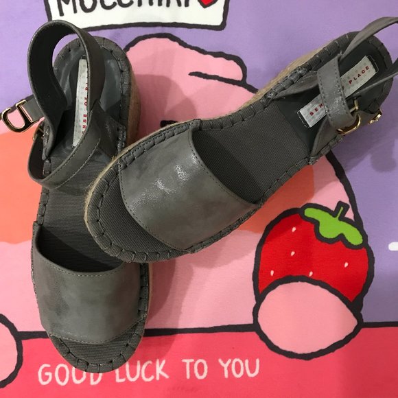 Sense of place Grey Wedge sandals  37 NEW - Picture 1 of 7